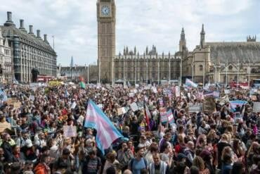 Σχετικά με την Πρόσφατη Απόφαση του Ανωτάτου Δικαστηρίου του Ηνωμένου Βασιλείου που Αφορά τα Τρανς Άτομα